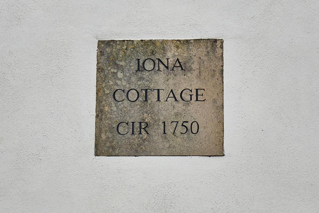 Host & Stay - Iona Cottageビードネル エクステリア 写真